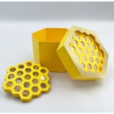 Honeycomb Shaker Box